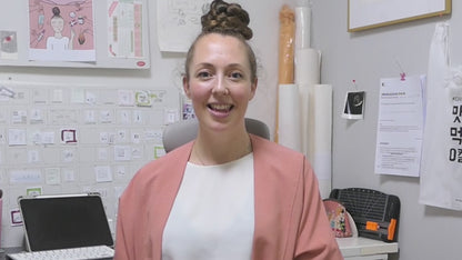 Illustrated diary, [나는 한국에서 임신했다/ I got pregnant far from home]